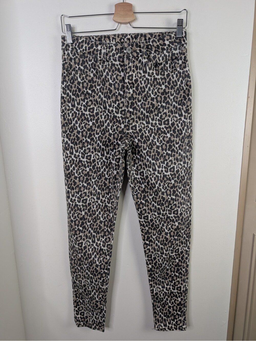 American Eagle Size 6 Leopard Print Curvy Super Hi-rise Jegging Skinny Jeans 26